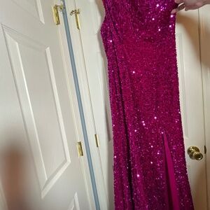 Sherri Hill One Shoulder Sequin Prom Dress. MODEL IN PICTURES.